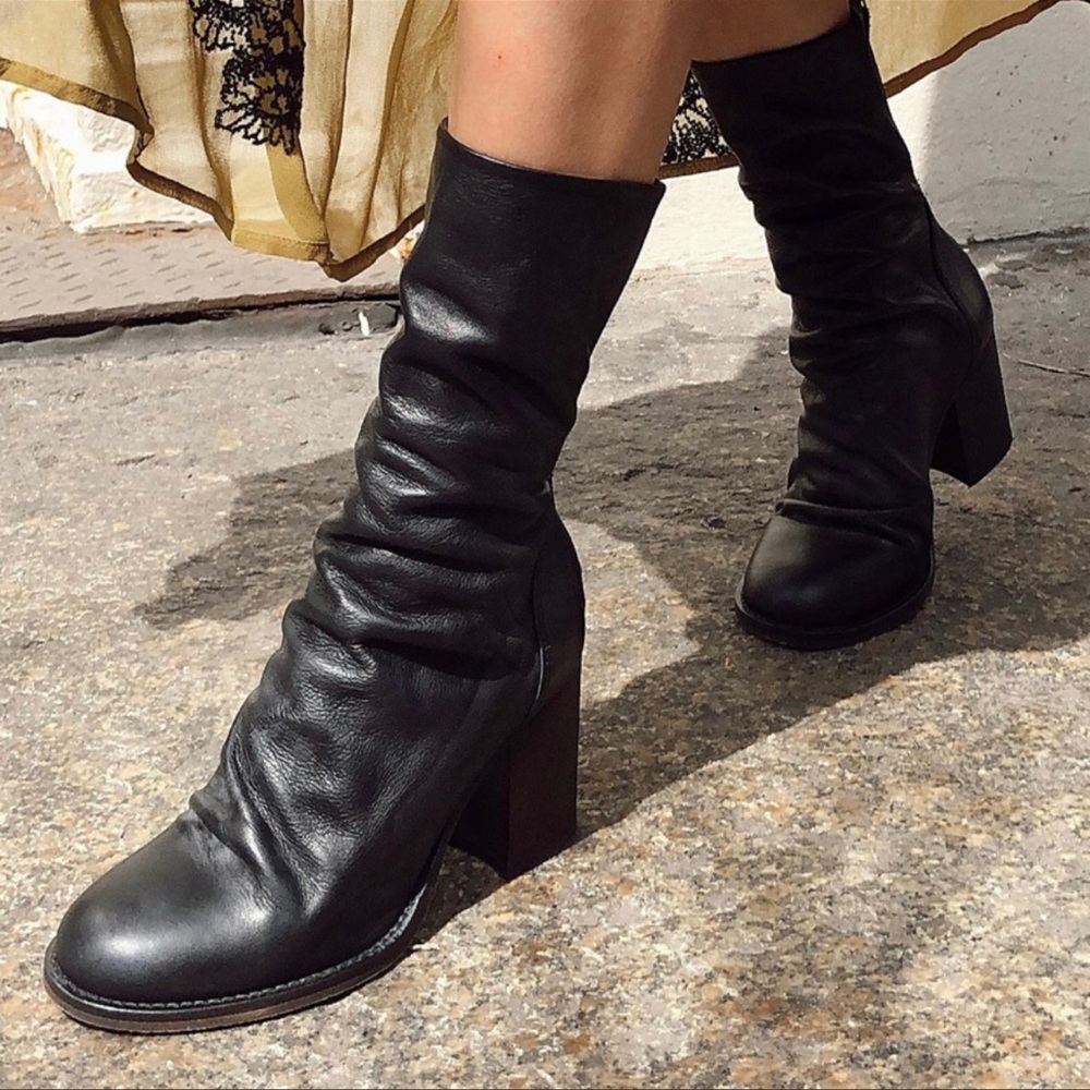 Free People Elle Block Heel Leather Boots Back Zip NIB Black Size 8.5 MSRP $198